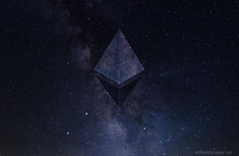 Ethereum: Is bitcoin just one long block chain or are there multiple chains?
